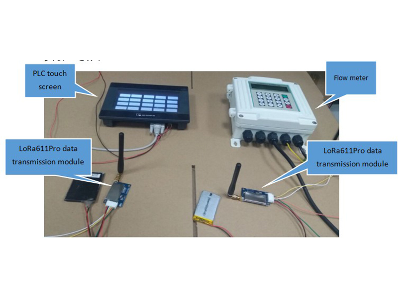 LoRa無線數(shù)傳模塊的應(yīng)用--PLC觸屏對接流量計實物連接圖